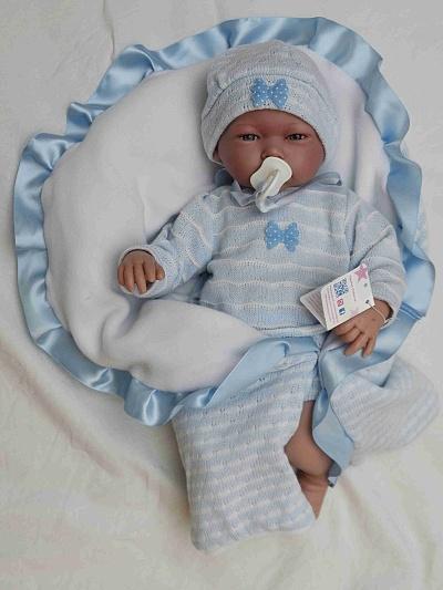 Chlapeček Samuel na polštářku od firmy Guca