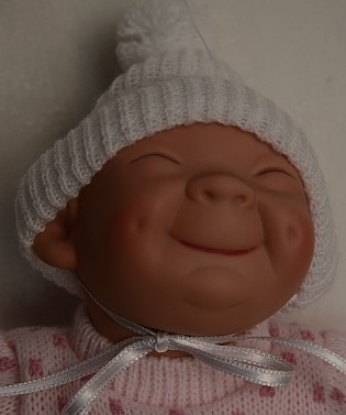 Prcek - holka usmívající se jako MĚSÍČEK od f. Lamagik - 1