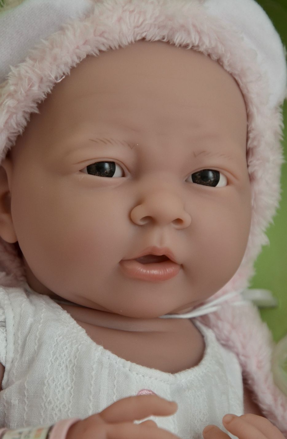 Realistické miminko - holčička Marlenka od firmy Berenguer