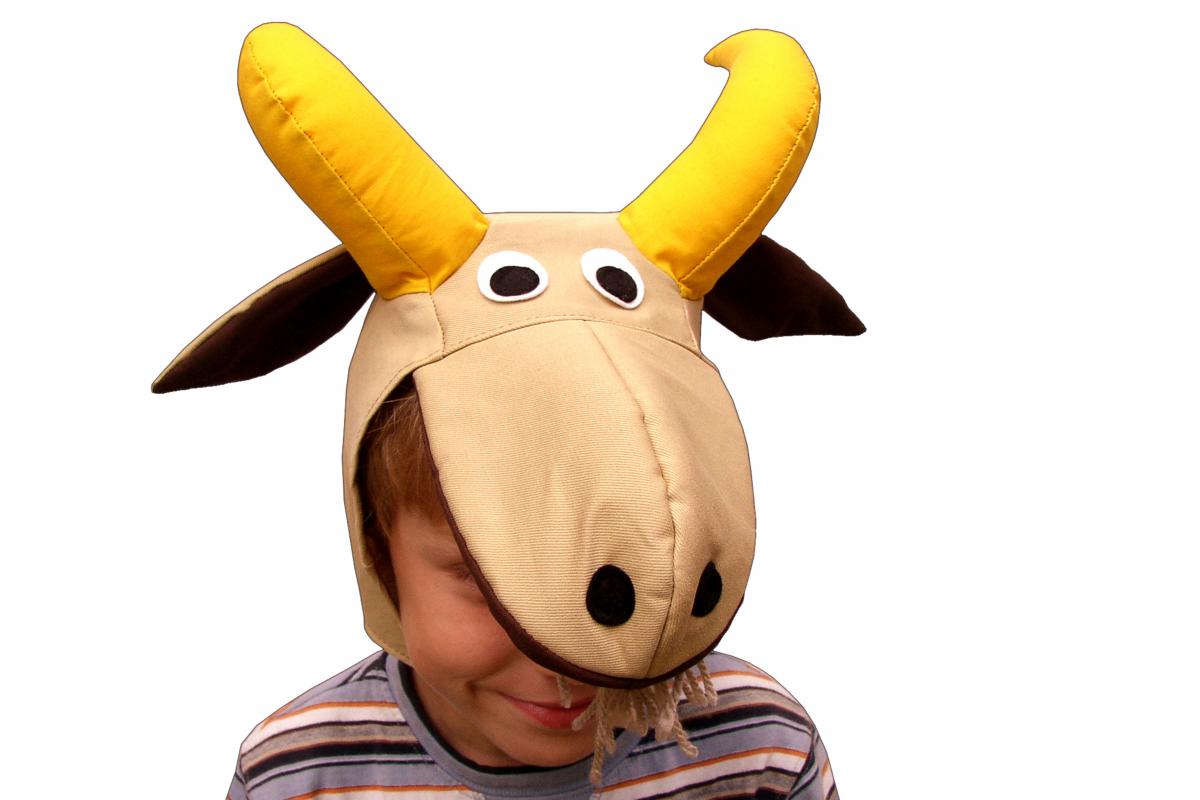 Čepička s čumáčkem - Kozel  od firmy Noe