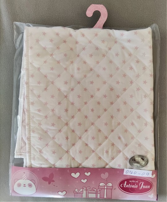 Slabší prošívaná bílá deka s růžovými hvězdičkami pro miminka 40-42 cm