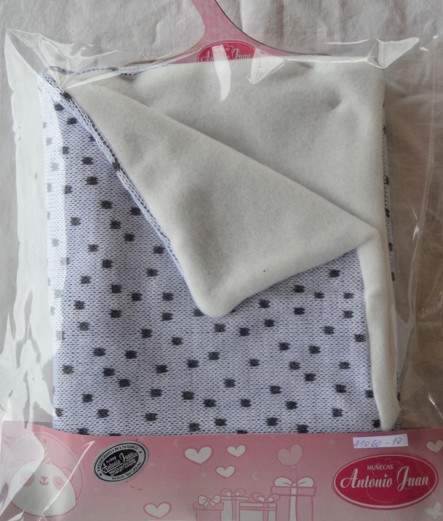 Teplá černobílá dečka pro miminka 40-42 cm