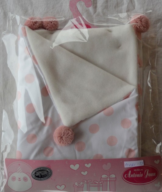 Puntíkatá dečka s bambulkami pro miminka 40-42 cm