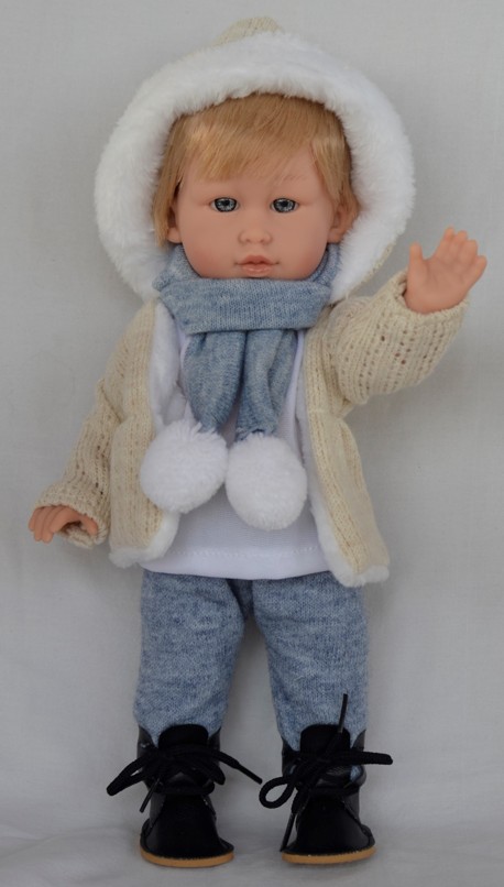 Realistická panenka Ivan od španělské firmy Marina & Pau