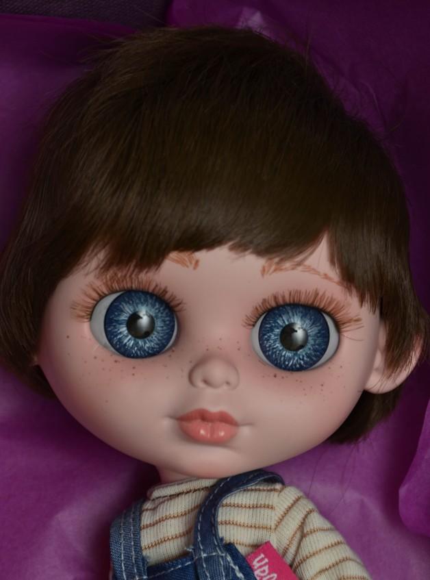 Panenka - The Biggers - chlapeček Endo Grimaldi od firmy Berjuan