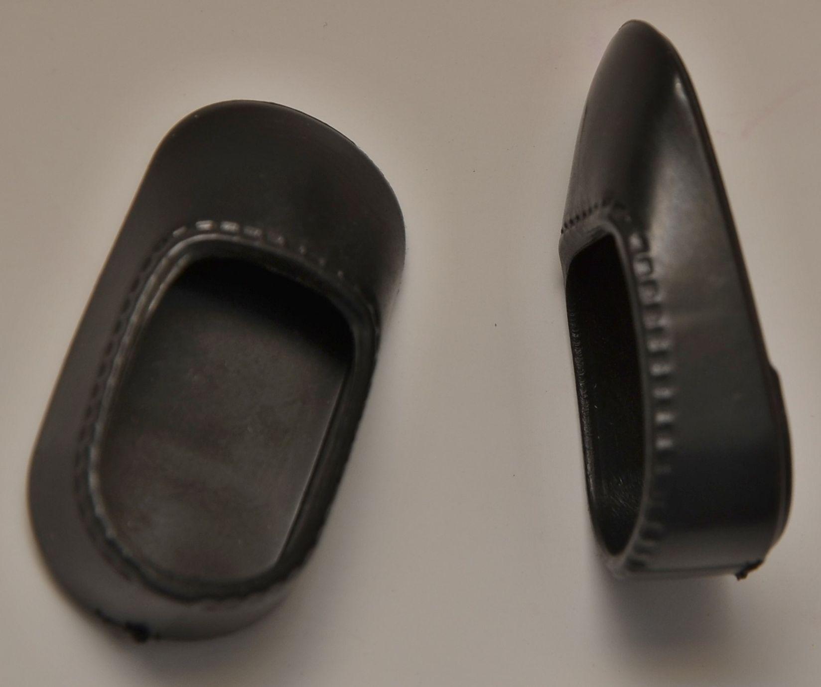 Černé střevíčky na panenky 21 cm