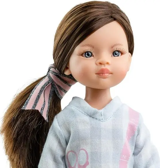 Panenka Paola Reina Liu – švadlenka 32 cm (04658)