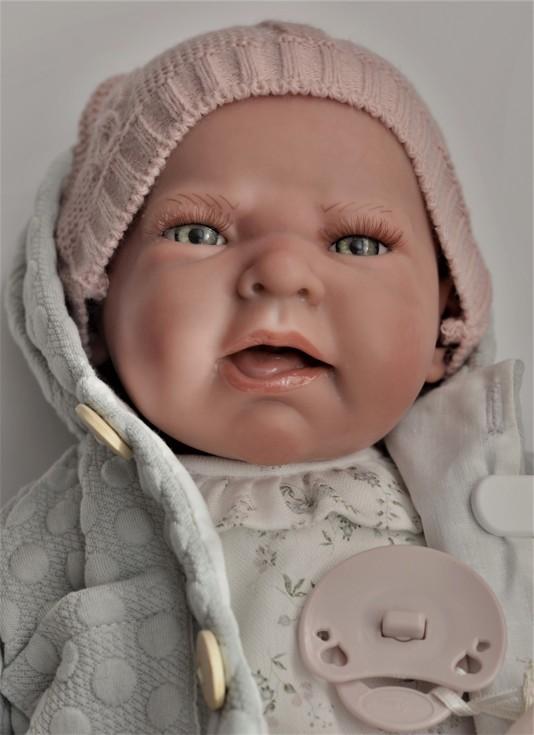 Reborn miminko - Sweet Reborn v šedé bundě od Antonio Juan