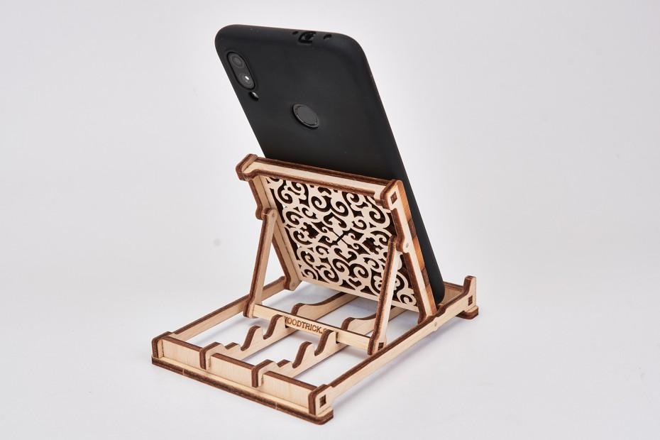 Wood Trick "Stojánek na mobilní telefon" - 3D dřevěné mechanické puzzle
