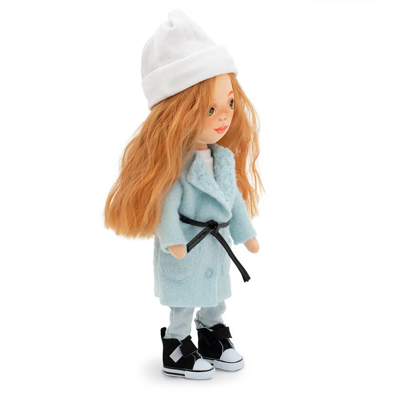 Panenka Sunny ve světle modrém kabátku od firmy ORANGE TOYS