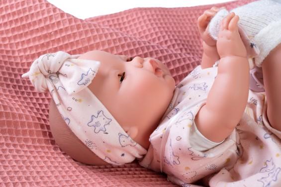 Realistické miminko - mrkací holčička - Bimba s růžovou dečkou od firmy Antonio Juan