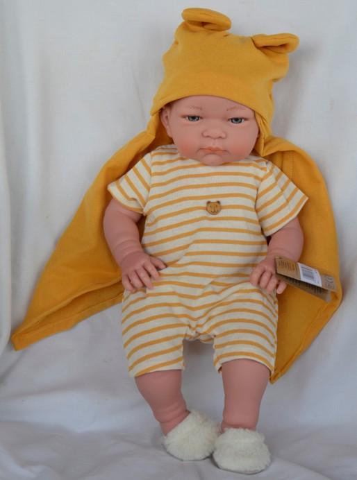 Realistické miminko - chlapeček - John v pruhovaném oblečku od firmy Lamagik