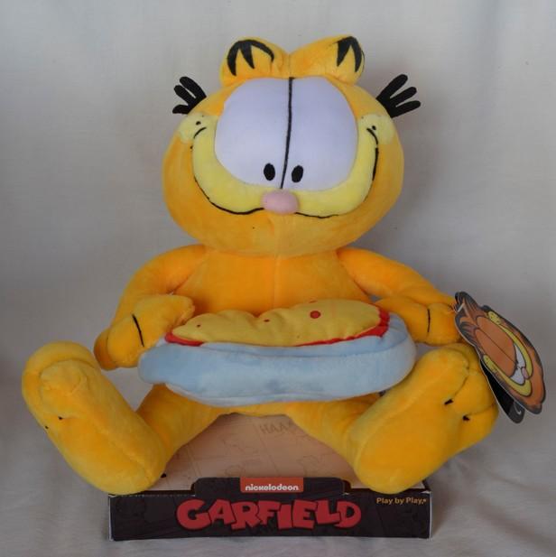 Garfield s lazaní - plyšová postavička z pohádek Garfield