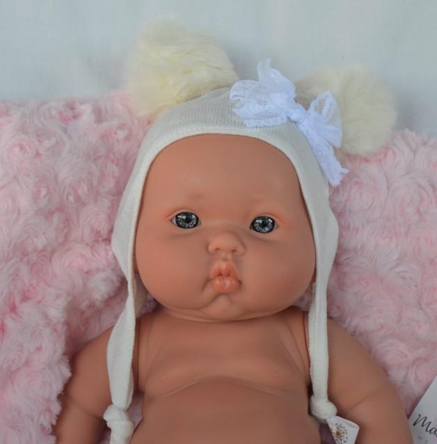 Realistické miminko - holčička Betty na růžovém polštářku od španělské firmy Marina & Pau