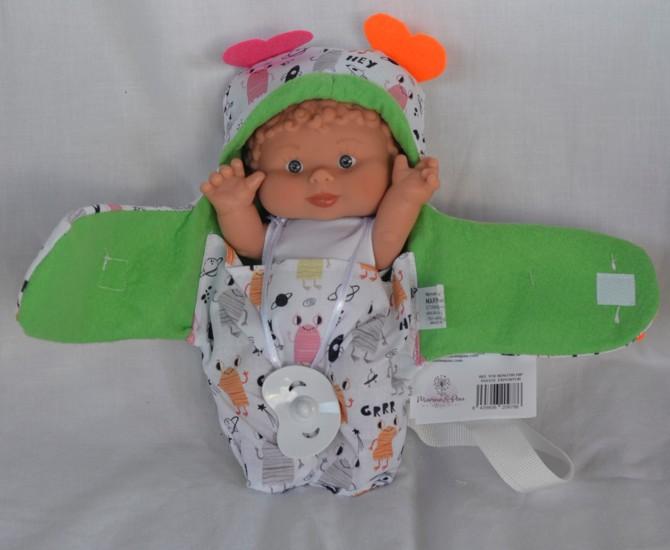 Panenka Nenotin - Verča v zelené přenosné taštičce  od španělské firmy Marina & Pau