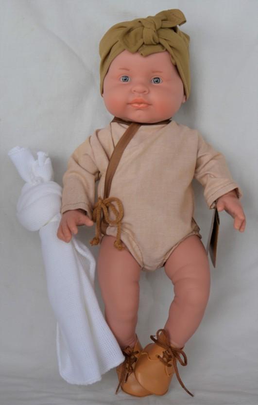 Realistické miminko - holčička - Petit s šátkem od firmy Lamagik