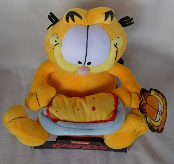 Garfield s lazaní - plyšová postavička z pohádek Garfield