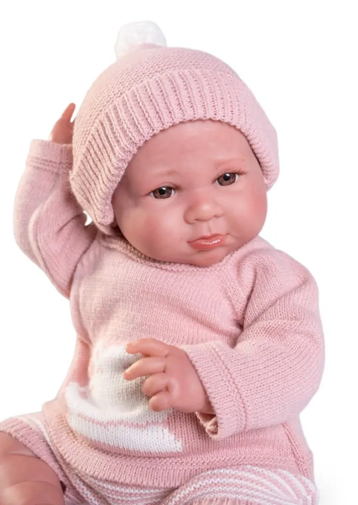 Reborn miminko - Sweet Reborn Luca v pleteném oblečku od Antonio Juan