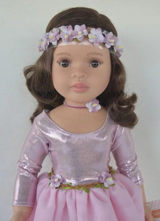 Lidia - kloubová baletka (60cm) od Paola Reina ze Španělska