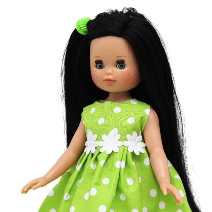 Panenka Elena v zelených šatech od firmy  Folk Artesanía