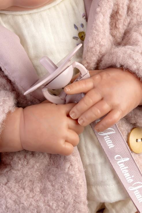 Antonio Juan – Reborn miminko Love v zimním kabátku