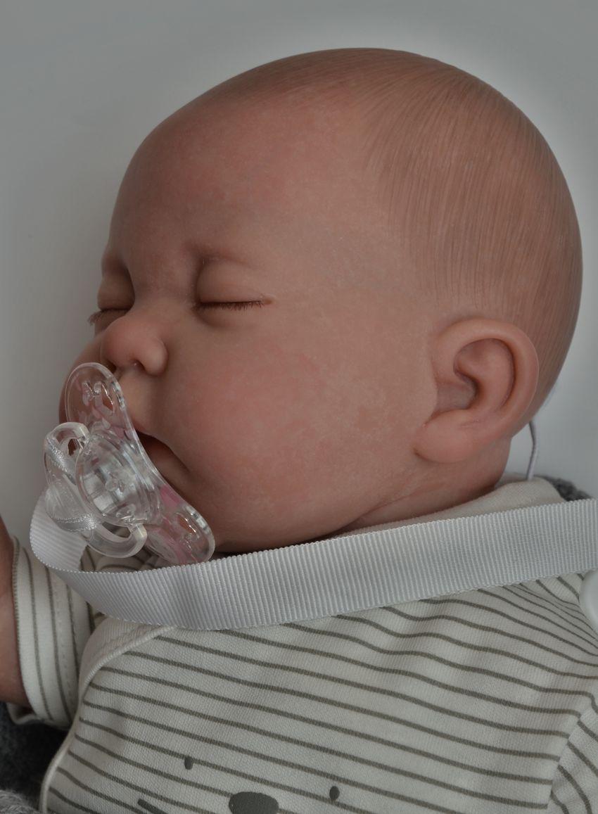 Spící reborn miminko - "Sweet Dreams Reborn" od firmy Antonio Juan