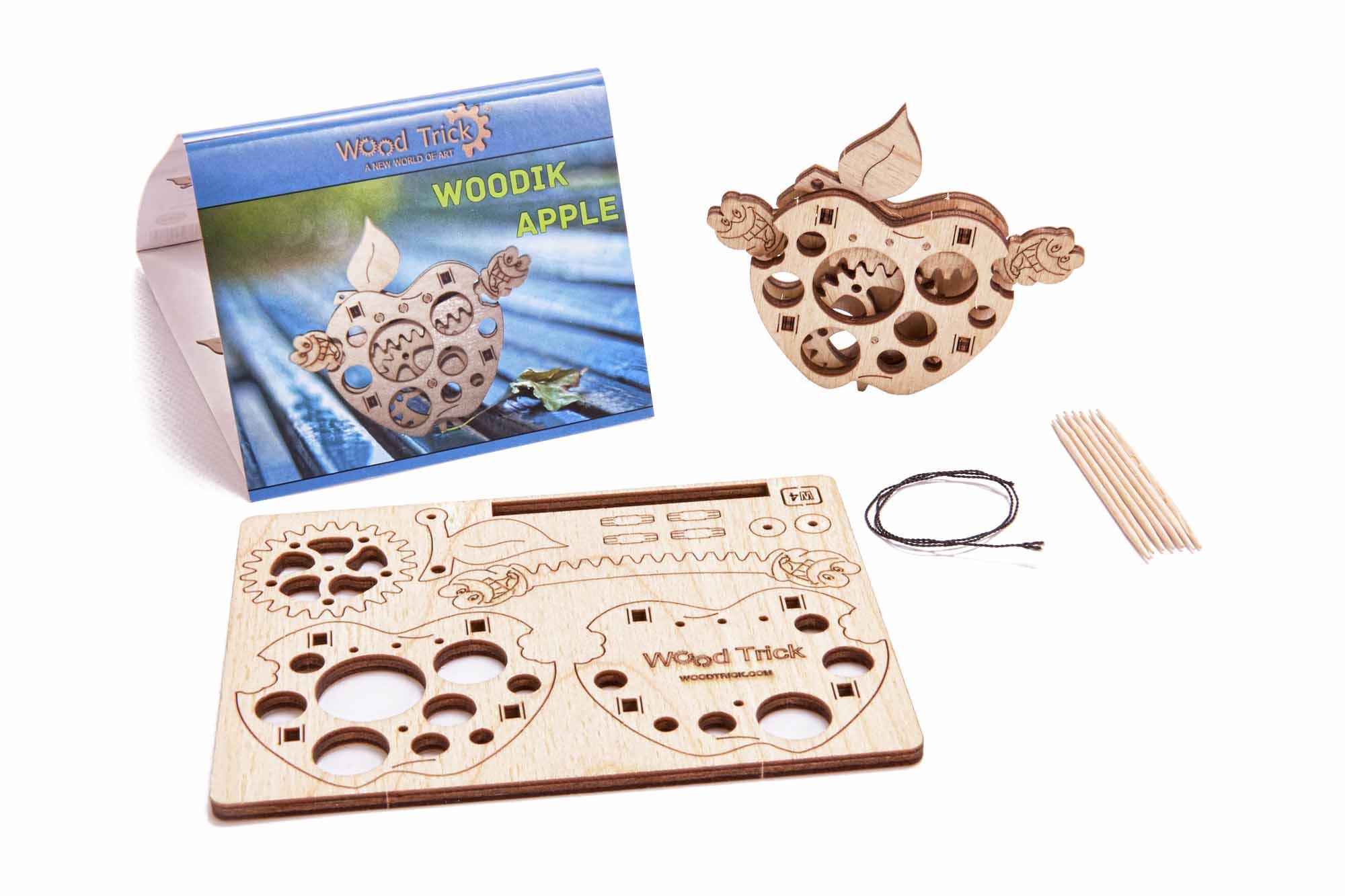 Wood Trick  "Jablko" - "Woodik Apple" - 3D dřevěné mechanické puzzle 
