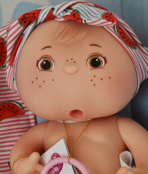 Fátima - miminko, které pije kaši a kaká od firmy Berjuan