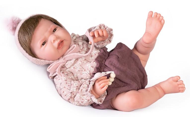 Reborn miminko - Sweet Reborn Lea na vínové dečce od Antonio Juan