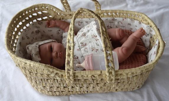 Reborn miminko - Můj malý reborn - Tufi v košíčku od Antonio Juan