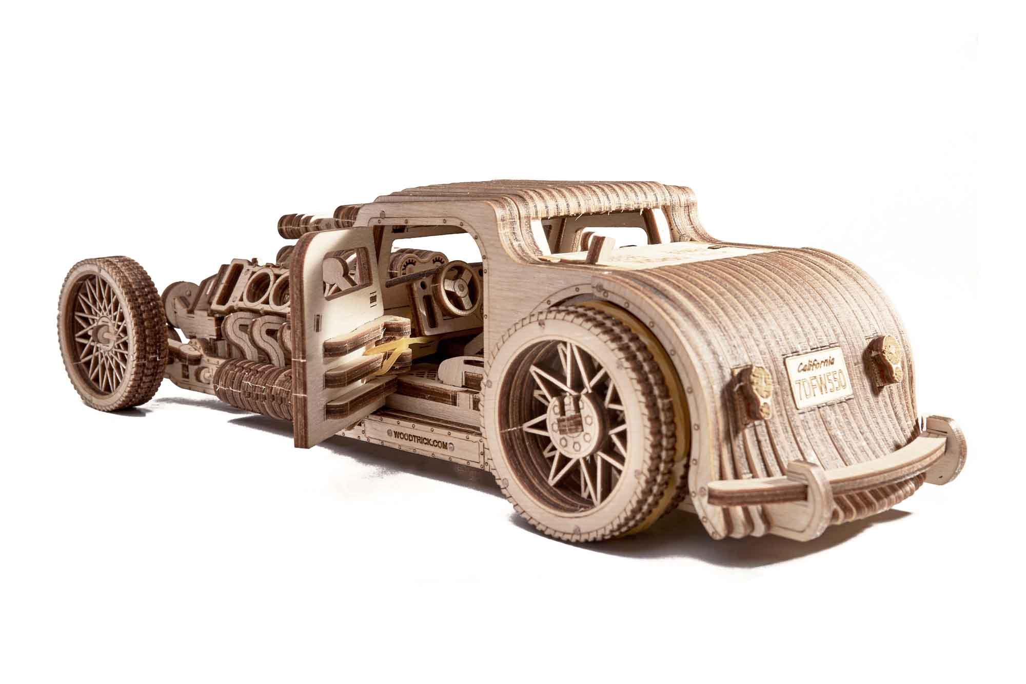 Wood Trick  "Hot Rod" - 3D dřevěné mechanické puzzle 