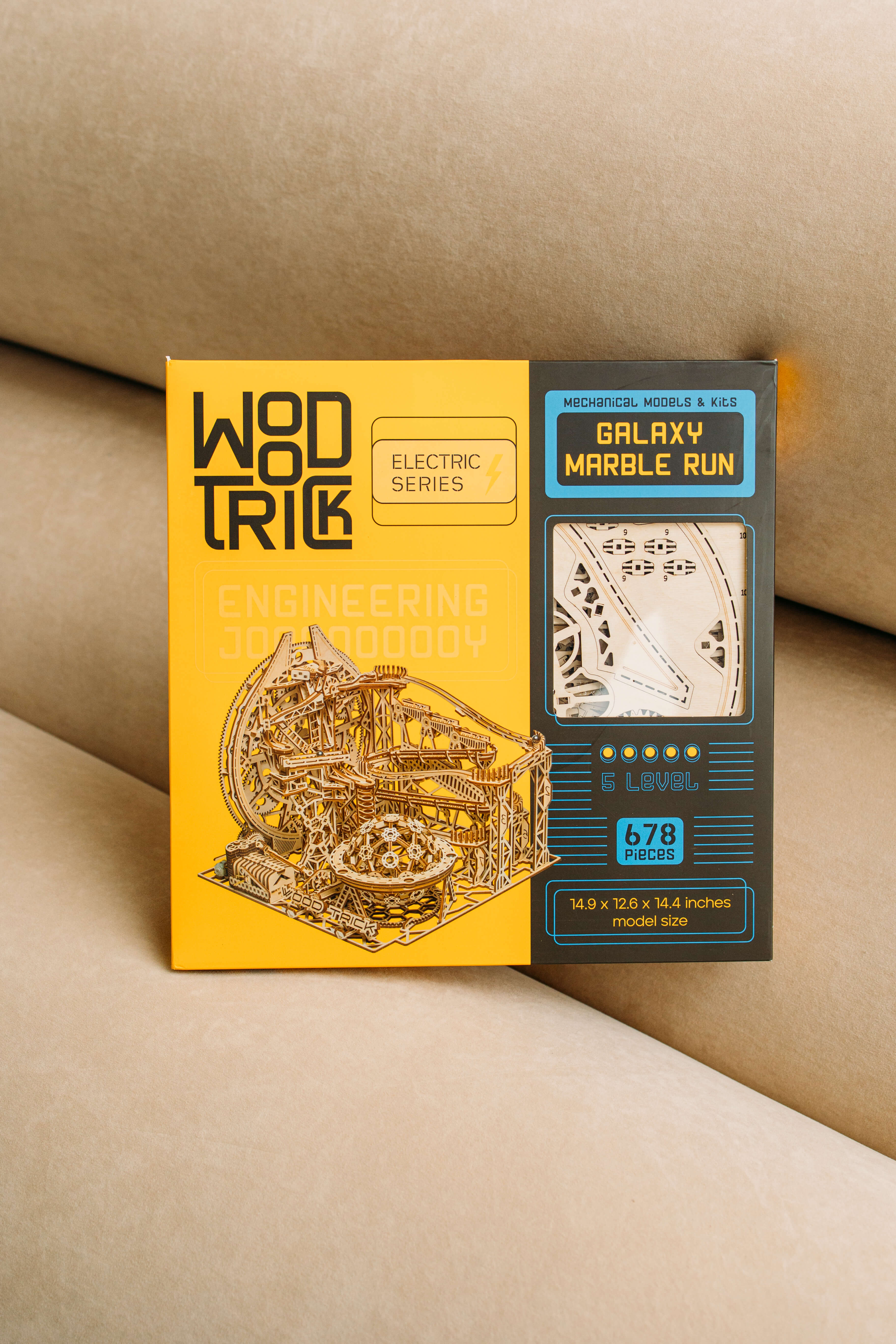 Wood Trick  "Galaxie - kuličková dráha" - 3D dřevěné mechanické puzzle 