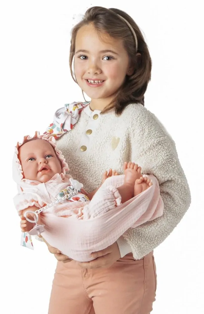 Reborn miminko  Můj první reborn Daniela v nosítku od Antonio Juan
