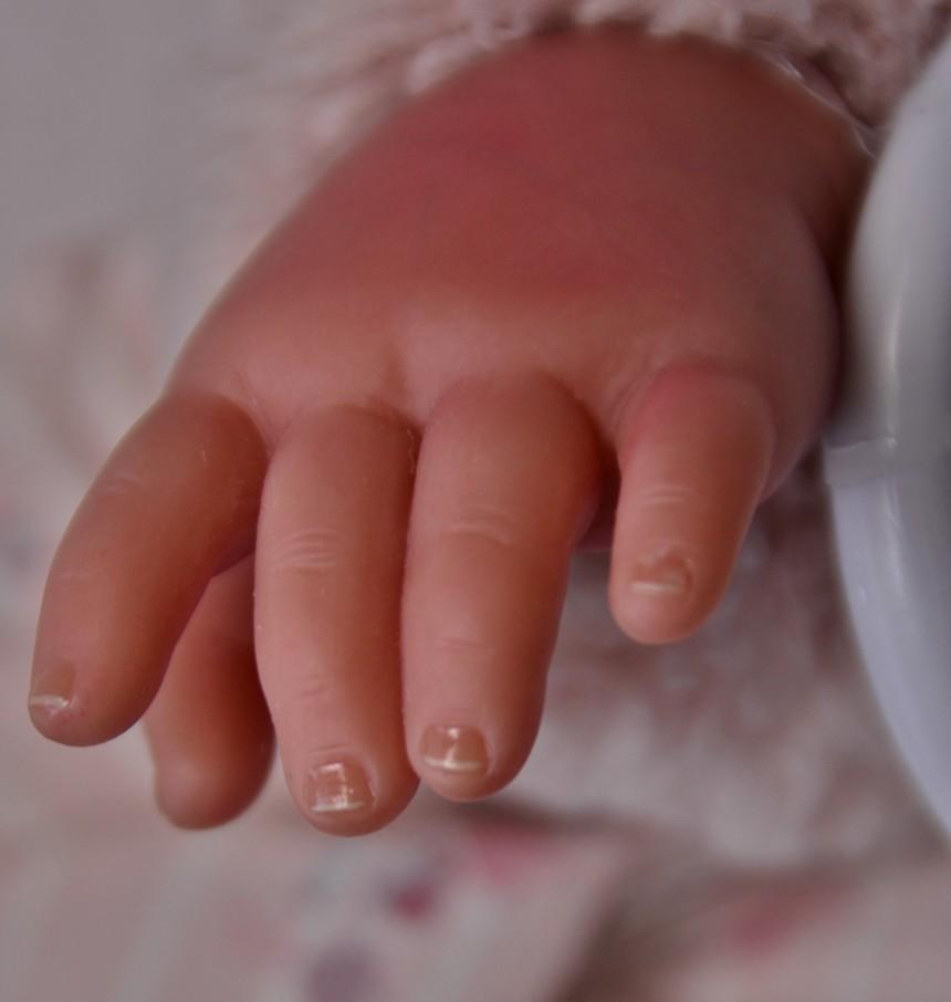 Reborn miminko - Sweet Reborn v zajíčkové kombinéze od Antonio Juan
