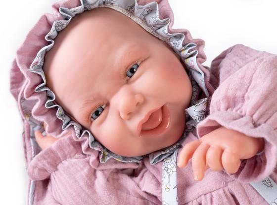 Reborn miminko - Sweet Reborn Carla s čepičkou na dečce s květy od firmy Antonio Juan