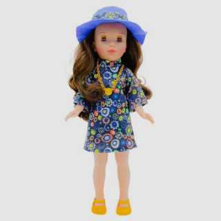 Panenka Pepa´s v modrých šatech a kloboučku od firmy Folk Artesanía