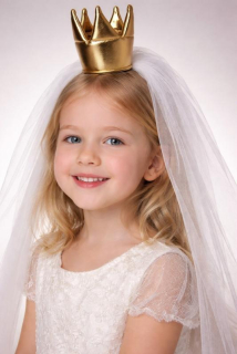 Zlatá korunka se závojem pro princeznu od firmy Noe
