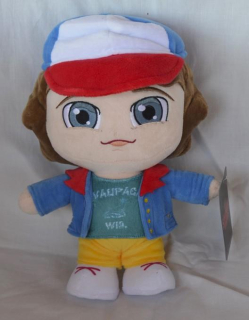 Dustin - plyšová postavička ze seriálu Stranger Things
