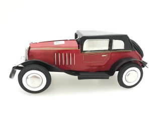Historický automobil